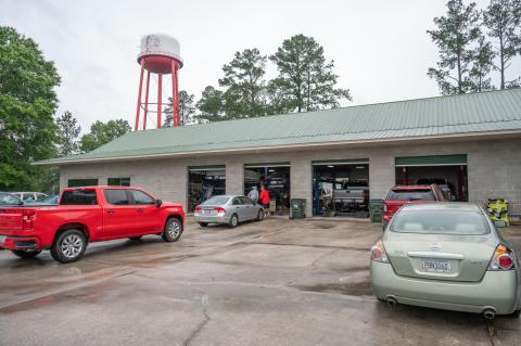 Many businesses around Pembroke are growing as a result of the nearby auto plant Many businesses around Pembroke are growing as a result of the nearby auto plant